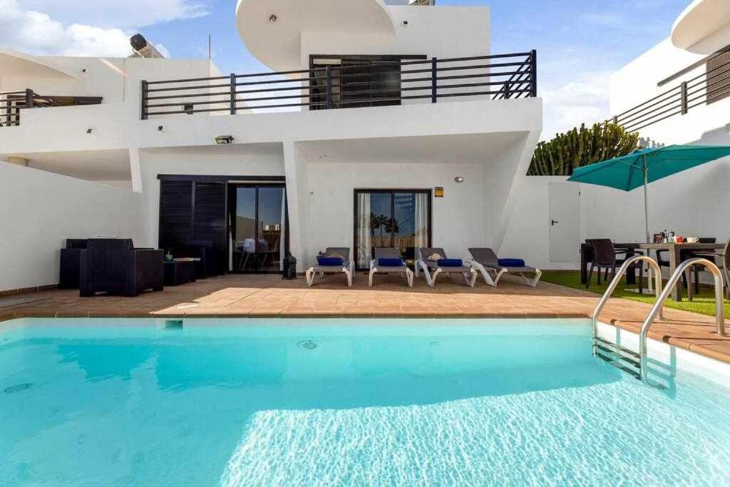 Villa Ramimedi 4 Tías Exterior foto